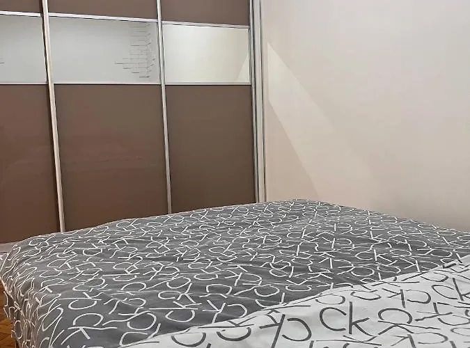 Of Saint Theodore Apartamento